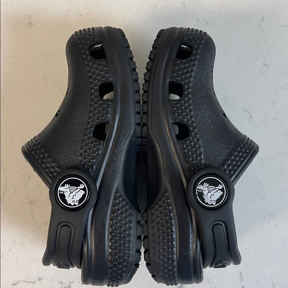 Crocs Toddler Classic Clog 206990 Black Size 4 Worn 2-3 Times - Picture 8 of 17